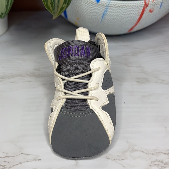 Nike Air Jordan 7 - Flint Grey Keychain - Picture 2 of 8